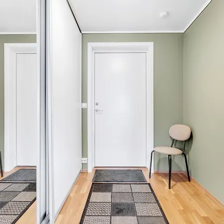 Cozy Aurora Corner - & Charming 아파트 *