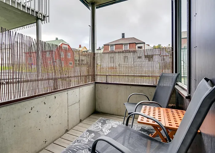 Cozy Aurora Corner - & Charming